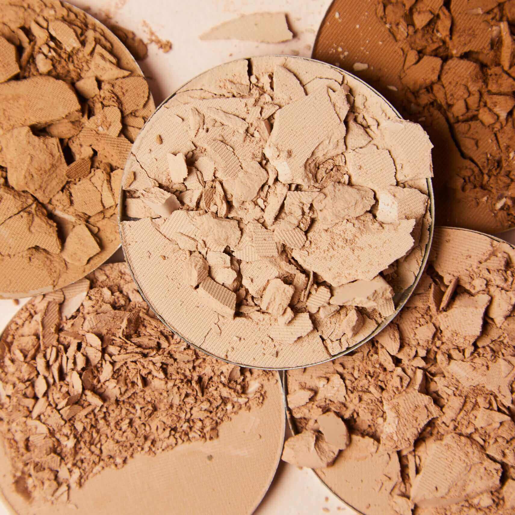 4-in-1 Pressed Mineral Makeup Foundation Mini - Image 9